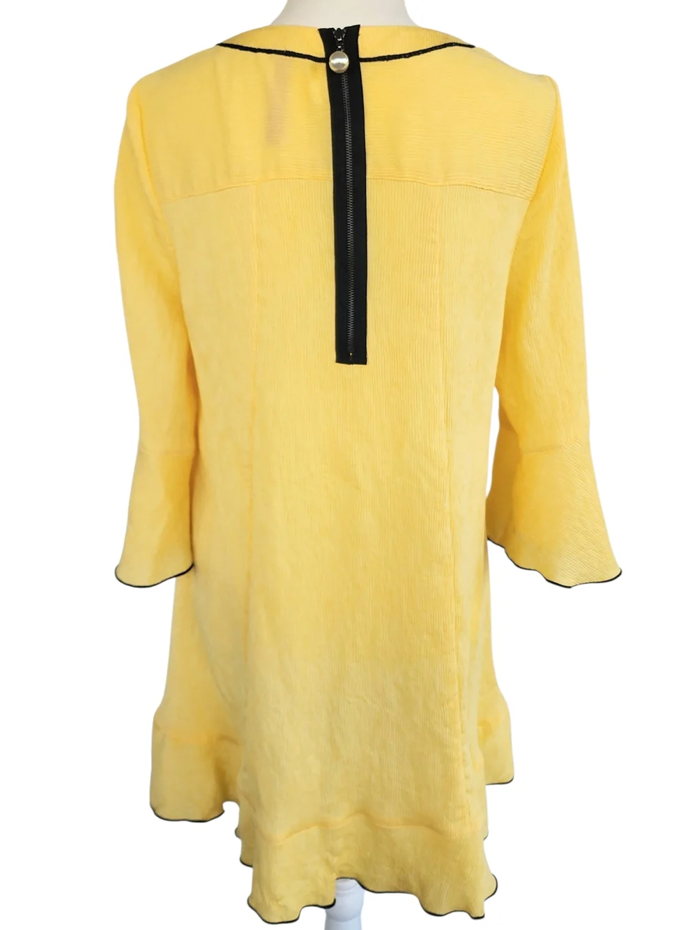 IC By Connie K bright yellow